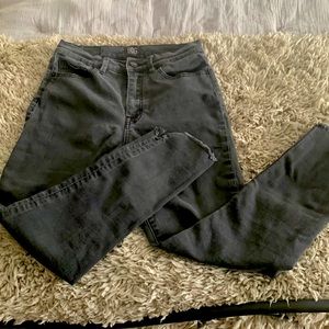 BDG Twig High Rise Cropped Jeans